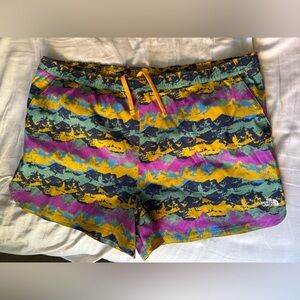 Women’s the north face 3x shorts NWT
